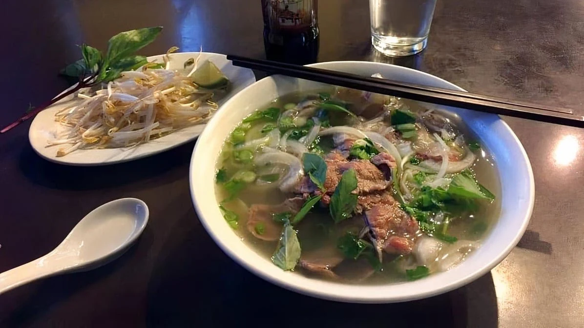 Bubble tea and BOBA drinks at Saigon Pearl Vietnamese Restaurant Calgary NE